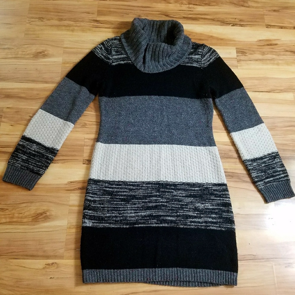 Sweater dress